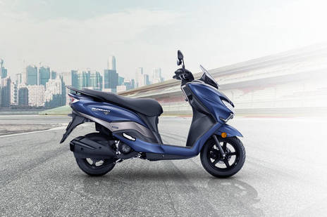 2020 Suzuki Burgman 125 Bs6 With Bluetooth Detailed Review New Blue