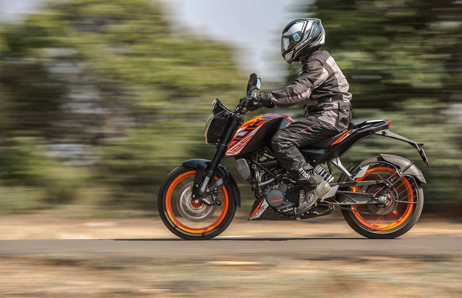 Ktm Duke Pros Cons Should You Buy One Bikedekho