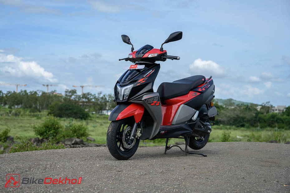 Buy Or Hold Tvs Ntorq Vs Yamaha Ray Zr Fi Hybrid Bikedekho