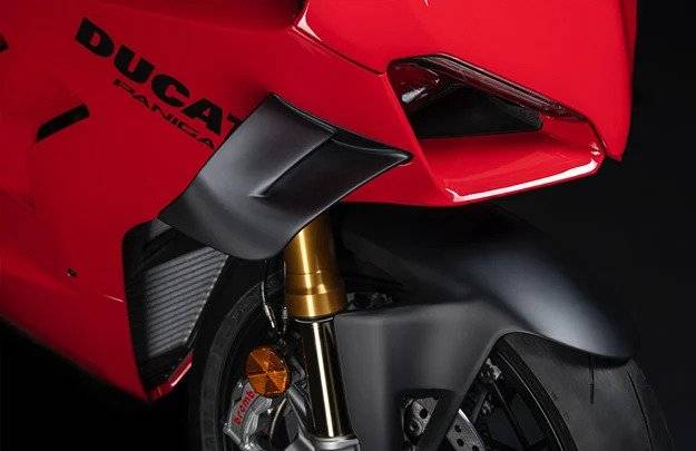 2022 Ducati Panigale V4 Range Explored In 8 Pics BikeDekho