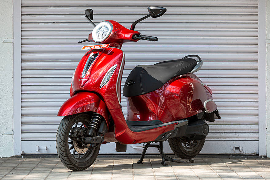 Bajaj Chetak Price, Range, Battery Charging Time, Top Speed, Images