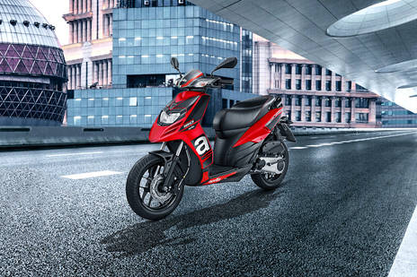 Aprilia Launches 19 Sr 150 Scooter Range Bikedekho