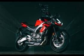 Specifications of Aprilia Tuono 457