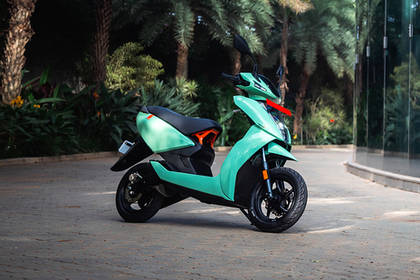 Ather 450S Price in Bangalore - Check Scooter On Road Price 2023