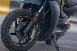 Ather 450x Images 450x Photos 360 View Ather 450x Images 450x Photos 360 View