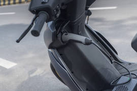 Ather 450x Images 450x Photos 360 View Ather 450x Images 450x Photos 360 View
