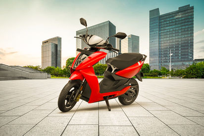 Ather 450X Price, Range, Battery Charging Time, Top Speed, Images