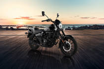 Bajaj Avenger 220 Street Bajaj Avenger 220 Street