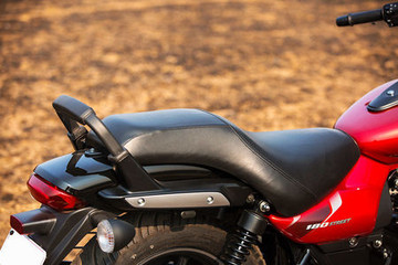 Bajaj Avenger Street 180 Price Specs Mileage Reviews Images