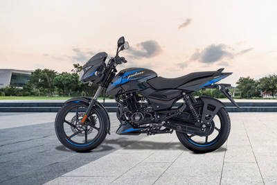 Bajaj Pulsar 150 Left Side View