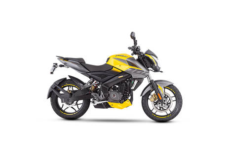 pulsar 200 ns on road price