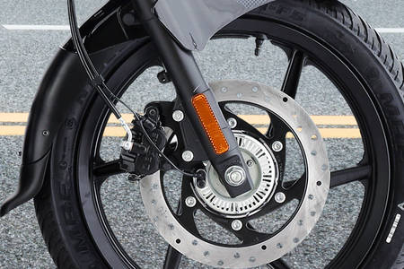 pulsar 220 disc brake price