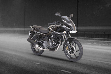 pulsar 220 on road price