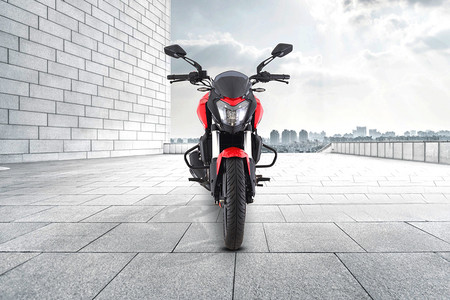 bajaj dominar 250 maintenance cost