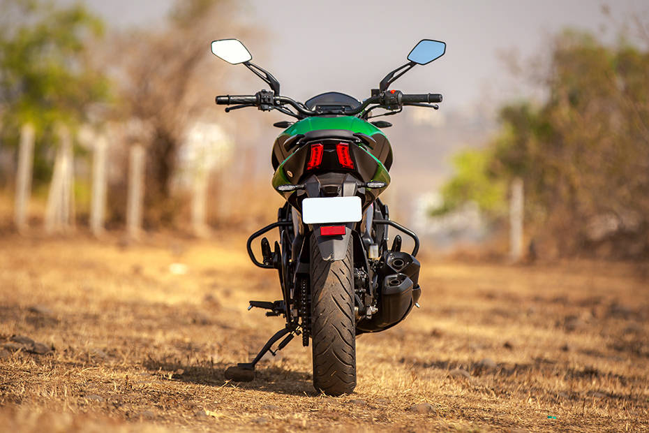 bajaj dominar 400