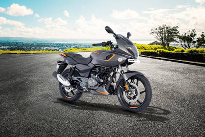 pulsar 180f on road price