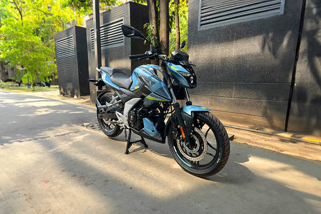 Bajaj Pulsar N160 Single Channel ABS