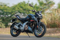 Bajaj Pulsar N250 Colours - Pulsar N250 Color Images