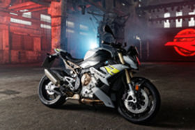 Specifications of BMW S 1000 R