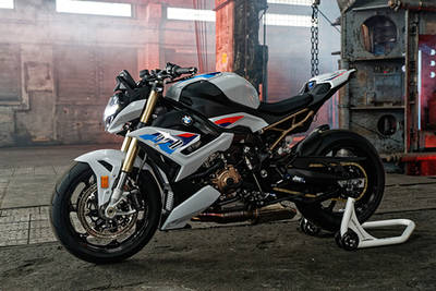 BMW S 1000 R Left Side View