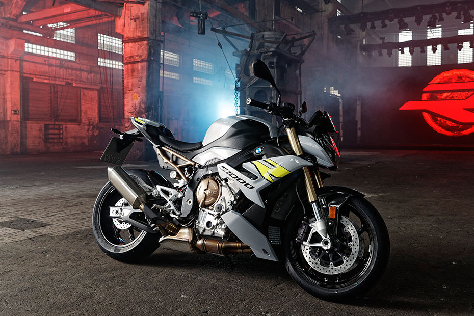 Bmw S 1000 R M Sport Price Images Mileage Specs And Features