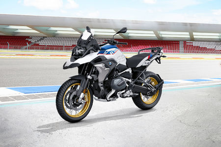BMW R 1250 GS Specifications, Features, Mileage, Weight, Tyre Size