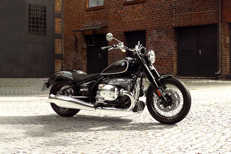 Bmw deals bobber price