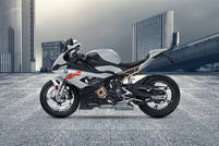 Bmw S 1000 Rr Bs6 Price In Hyderabad S 1000 Rr On Road Price