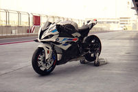 BMW S 1000 RR Specifications, Features, Mileage, Weight, Tyre Size
