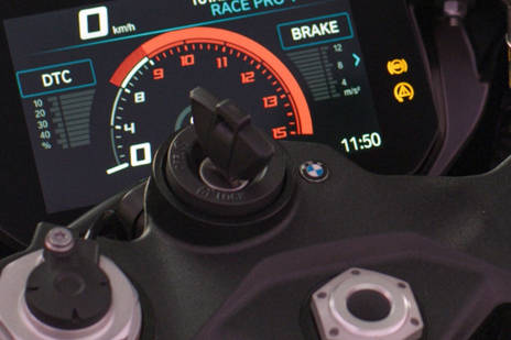 bmw s1000rr meter