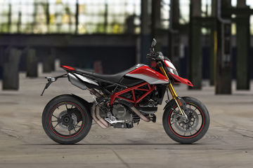 Ducati Hypermotard Loan