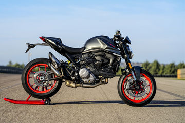 2021 Ducati Monster Estimated Price Launch Date 2021 Images Specs Mileage