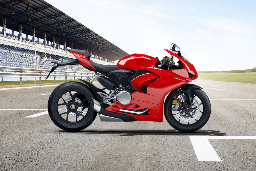 Ducati Panigale V2 Right Side View