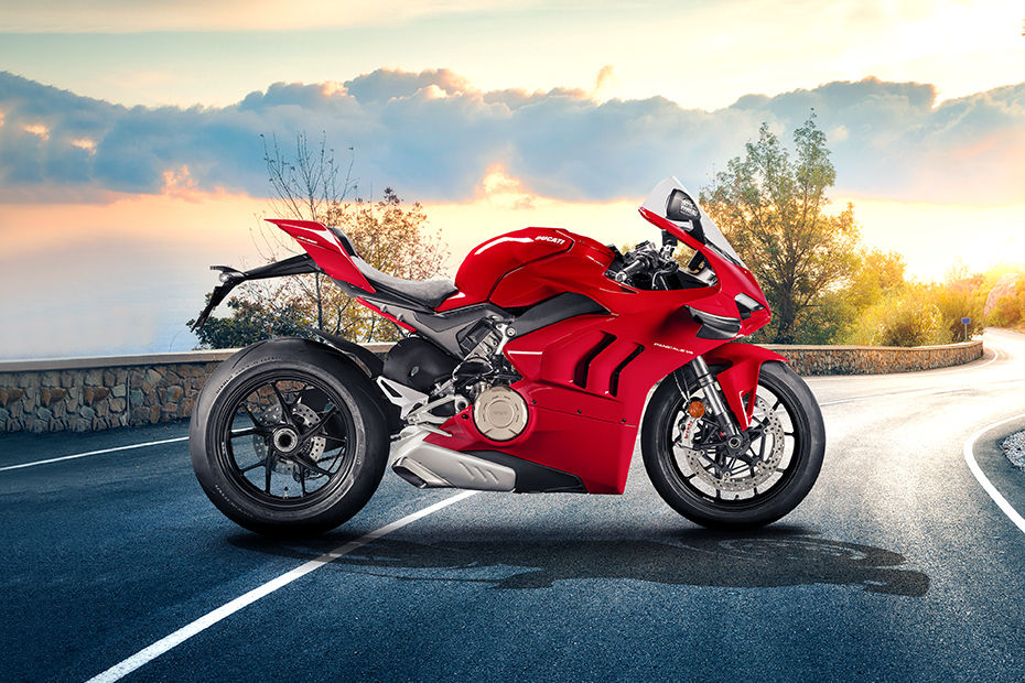 ducati panigale v4 on road price