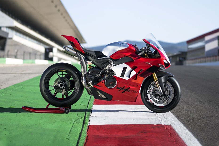 Ducati Panigale V4 R Price, Images, Mileage, Specs & Features
