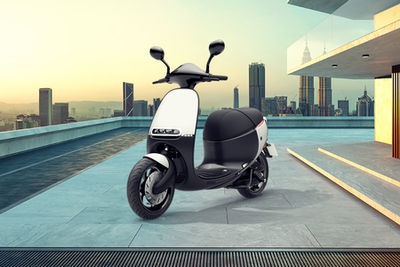 Gogoro 2 Series Front Left View