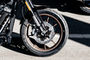 Harley Davidson Low Rider S सामने टायर का दृश्य