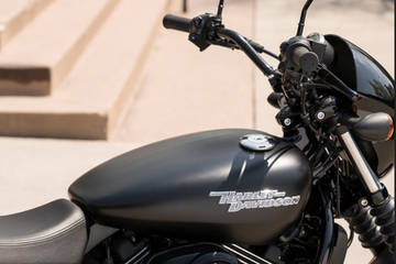 Harley Davidson Street 750 Price, Specs, Mileage, Reviews, Images