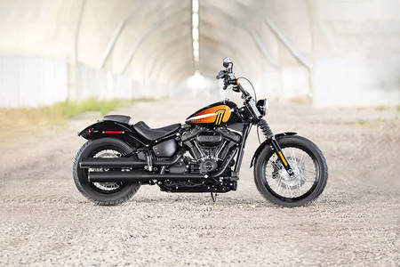 Harley davidson street bob 2021 deals price