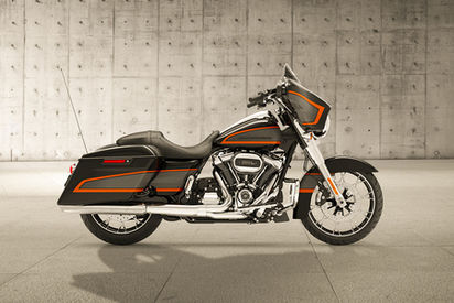 Harley Davidson Street Glide Special Price - Mileage, Colours, Images