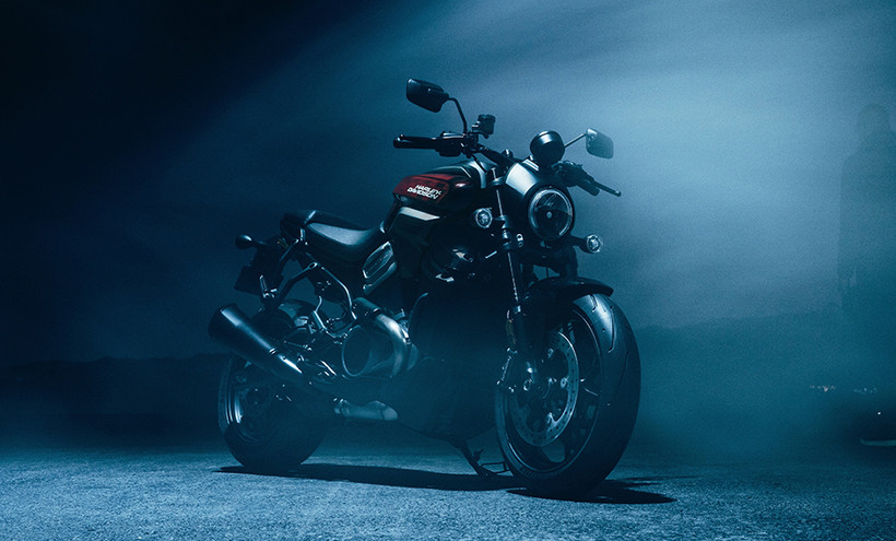 Harley Davidson Bronx Front View