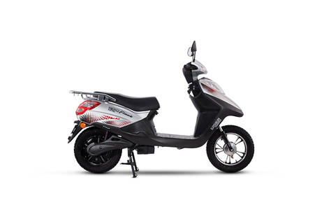 Hero electric best sale scooty flash price