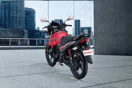 glamour bike 200cc price