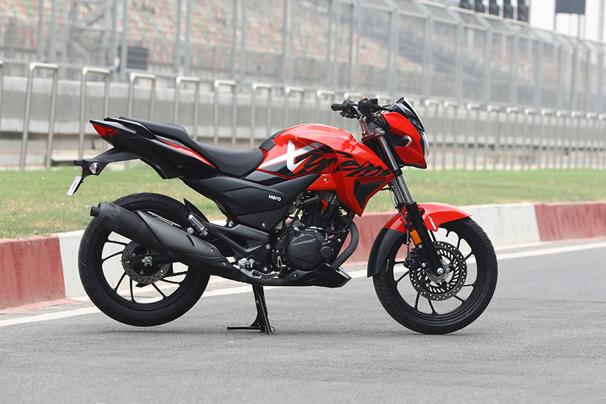 Hero Xtreme 200R 2018-2022 Right Side View
