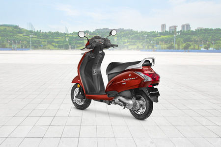 Honda activa 4g hot sale on road price