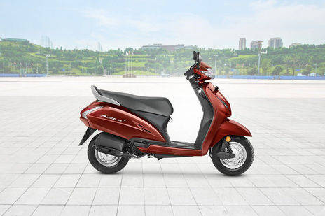 activa 4g scooty price