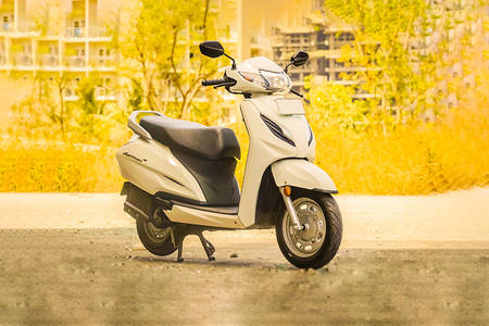 activa 2020 on road price