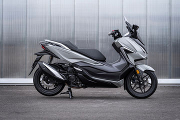 Honda renueva sus scooters Forza 350 y 125