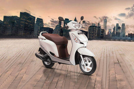 honda dio on road price in namakkal