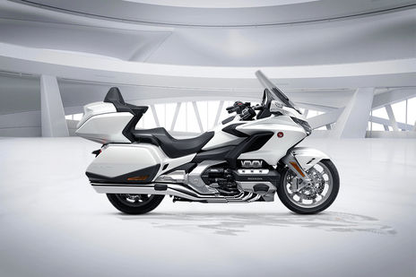 Honda Gold Wing Price - Gold Wing Mileage, Images, Colours